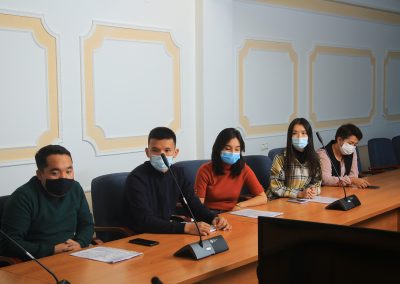Магистранты Карагандинского технического университета прошли научную стажировку на базе Академии логистики и транспорта.
