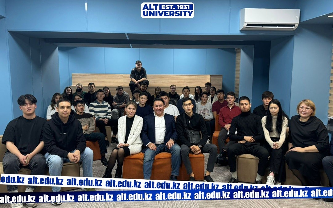 A Professional View on Logistics: A Lecture by Marat Kozhakhanuly for Future Specialists
