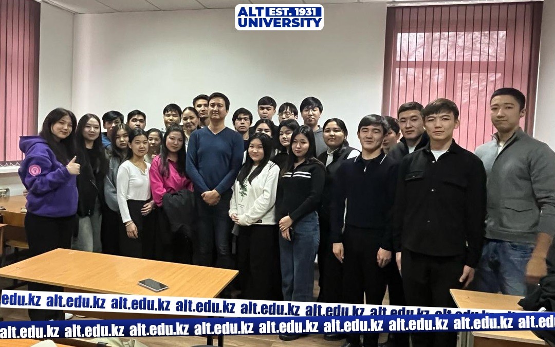 A guest lecture was held at the Transtelecom Communications House for students of the Radio Engineering, Electronics and Telecommunications educational program