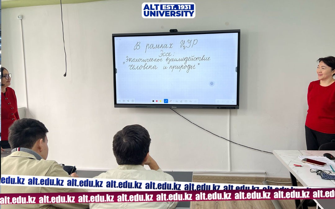 As part of the SDG (Sustainable Development Goals) program, the Language Education Department held an essay competition among students of all levels in three languages