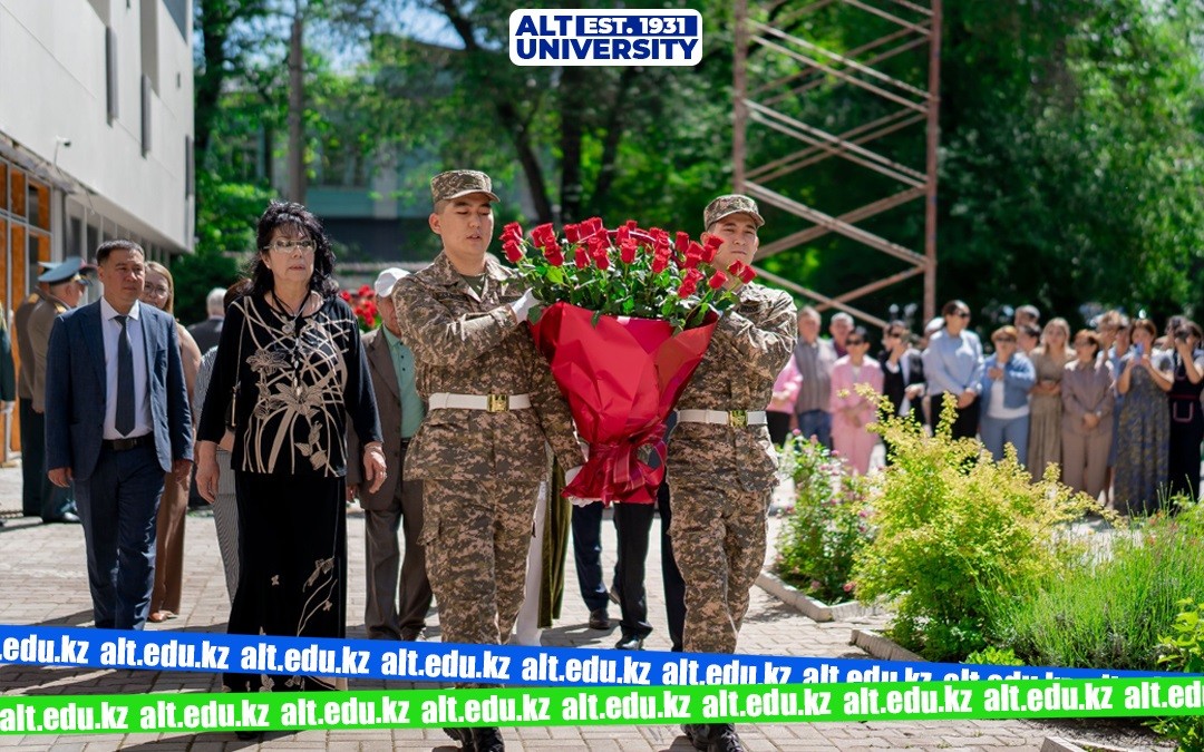 Flower Laying Ceremony in Honor of the 146th Anniversary of Mukhamedzhan Tynyshpaev