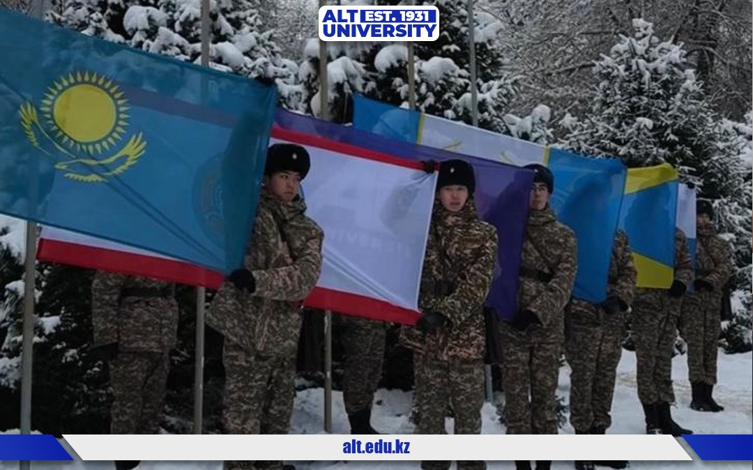 Торжественная церемония поднятия Государственного флага Республики Казахстан