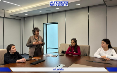 В Школе молодого преподавателя обсудили векторы развития образования: ИИ, инновации и методическое мастерство