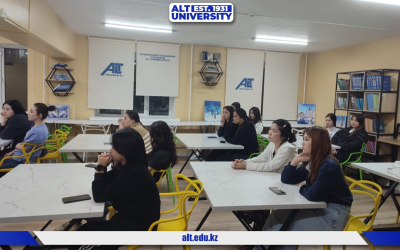 Саналы таңдау – салауатты болашақ: Студенттер үйінде репродуктивті денсаулық мәселелері талқыланды