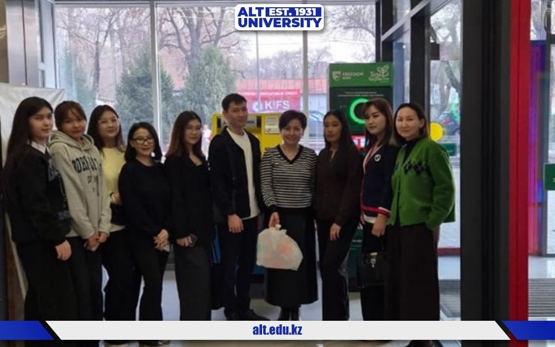 Формирование экопривычек у студентов: обучение использованию автоматов по сбору пластика