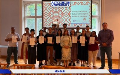 ALT сениор-лекторы Латвиядағы халықаралық жазғы мектепте грант бойынша білім алды